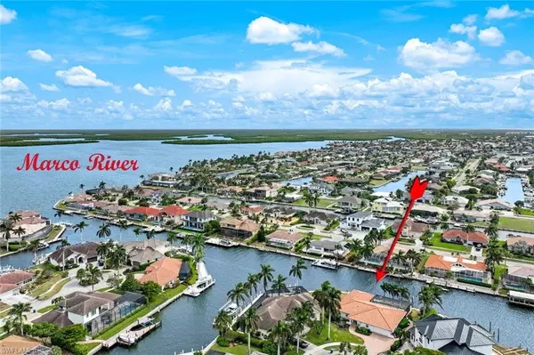 Marco Island, FL 34145,418 Tarpon CT