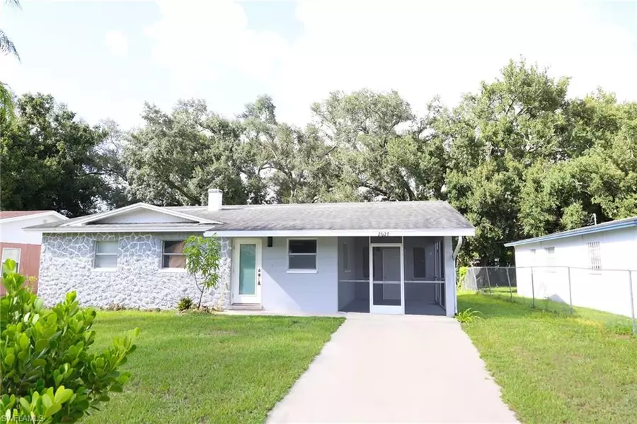 2627 Saint Charles ST, Fort Myers, FL 33916