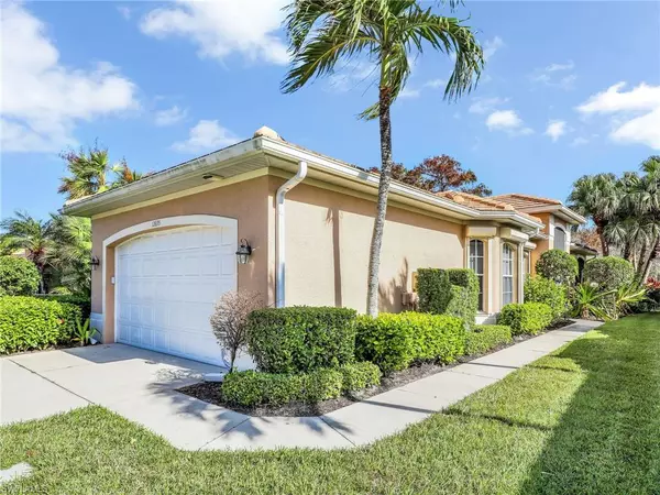 Bonita Springs, FL 34135,12695 Fox Ridge DR