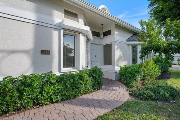 Naples, FL 34103,3624 Belair LN #13