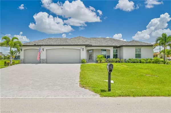 315 NW 7th PL, Cape Coral, FL 33993