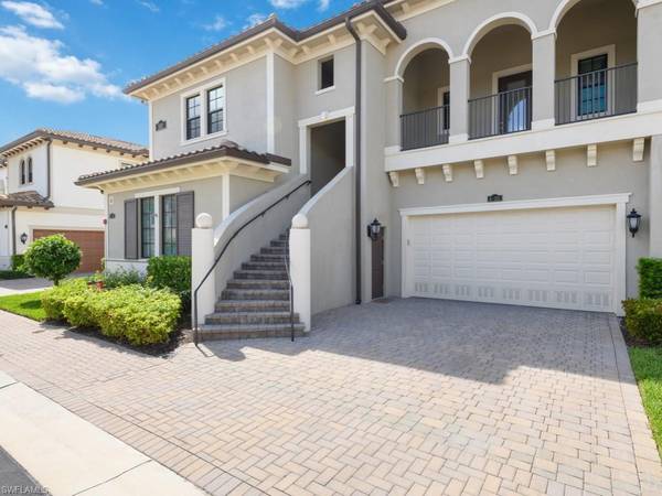 2481 Breakwater WAY #6201, Naples, FL 34112