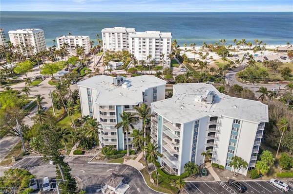 1300 Gulf Shore BLVD N #511, Naples, FL 34102