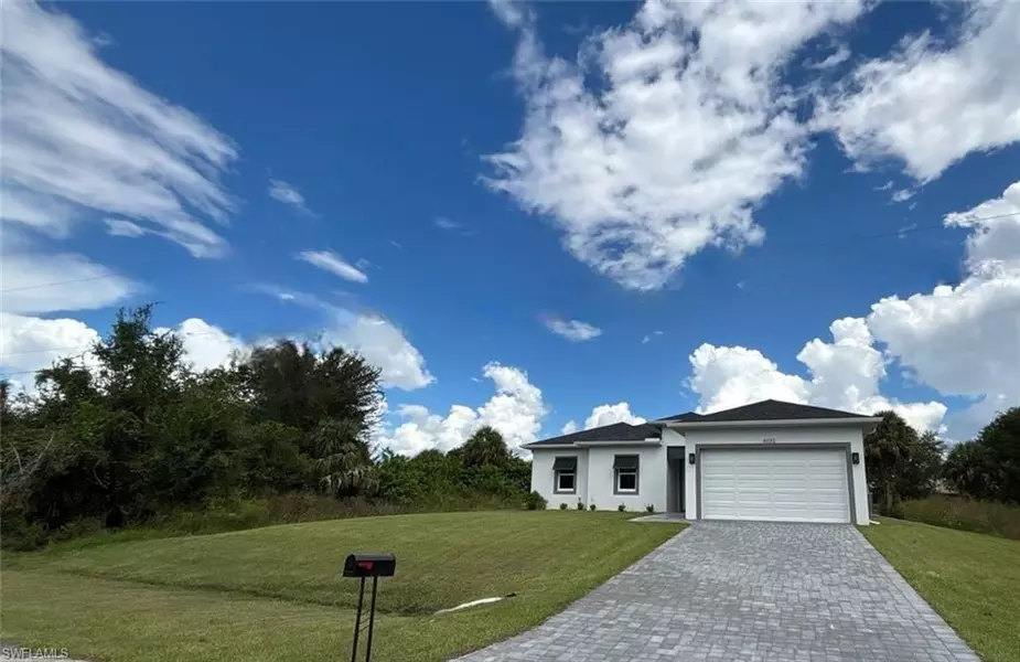 6022 Thrush AVE, Fort Myers, FL 33905