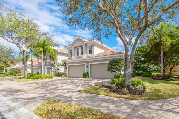 Naples, FL 34113,7842 Hawthorne DR #1704