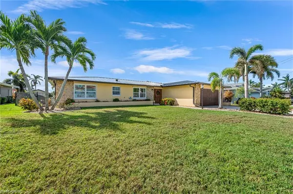 Cape Coral, FL 33914,154 SW 51st ST