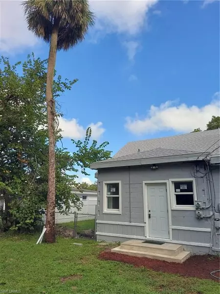 2224 Franklin ST, Fort Myers, FL 33901