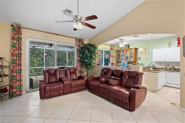 Naples, FL 34104,7452 Berkshire Pines DR