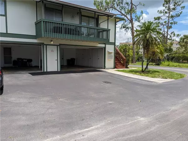 3361 New South Province BLVD #2, Fort Myers, FL 33907