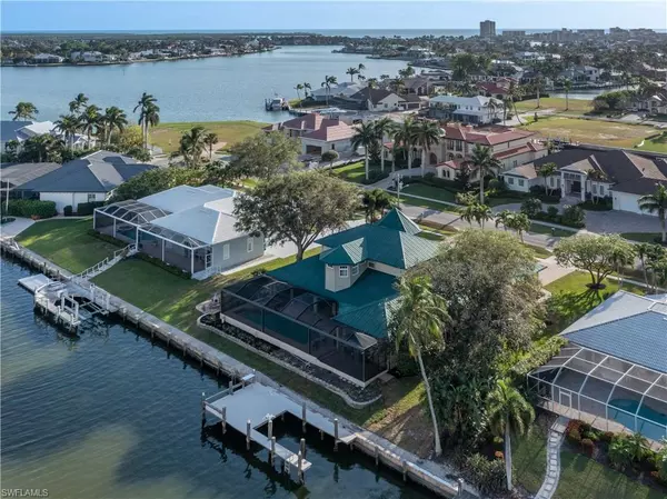 Marco Island, FL 34145,551 Conover CT