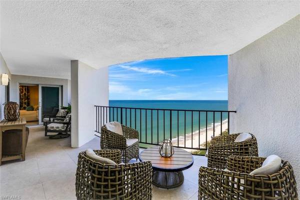 3951 Gulf Shore BLVD N #1203, Naples, FL 34103