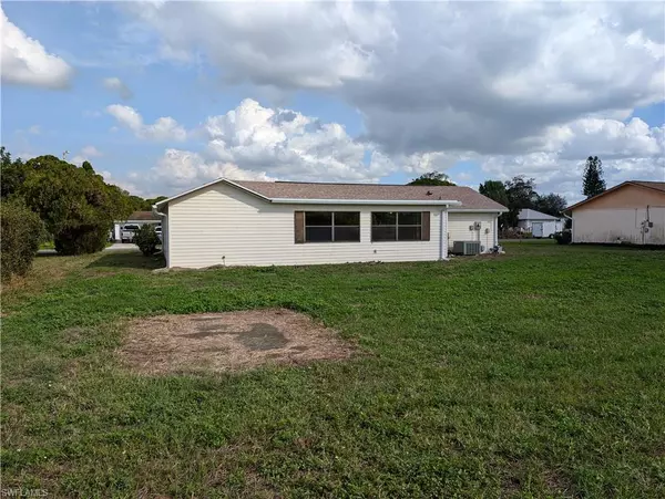 Lehigh Acres, FL 33936,1523 Medford PL