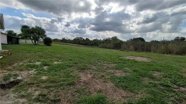 Lehigh Acres, FL 33936,1523 Medford PL