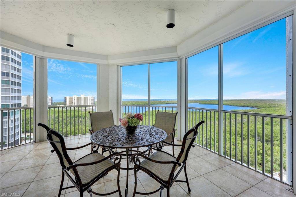 Naples, FL 34110,285 Grande WAY #901