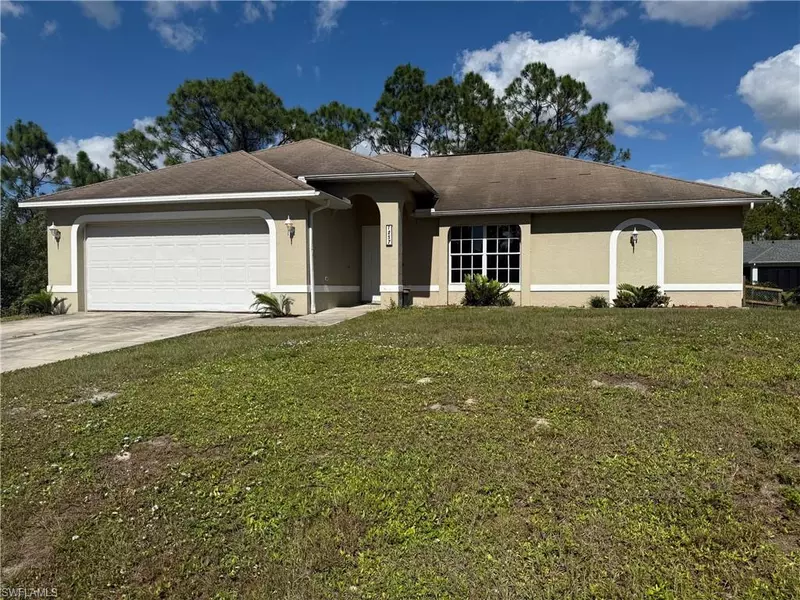 1237 Chrysler ST, Lehigh Acres, FL 33974