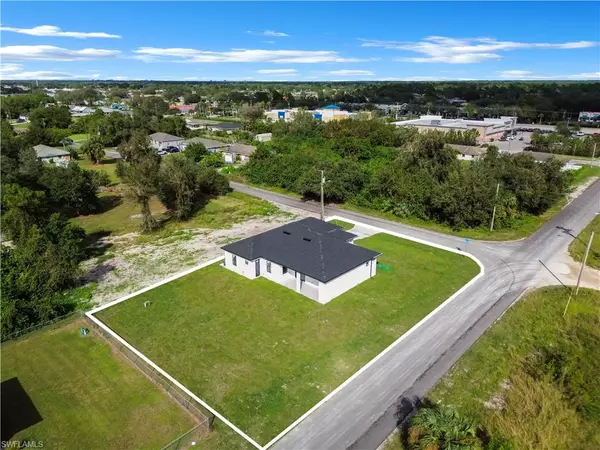 Lehigh Acres, FL 33971,2801 3rd ST W