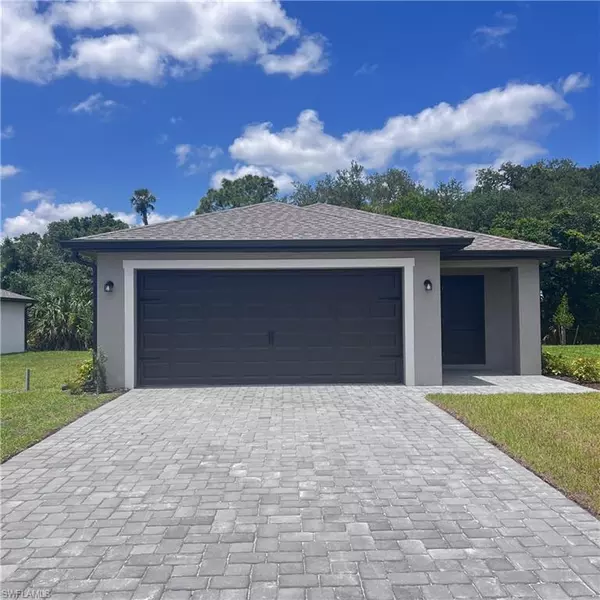 1329 Bush ST W, Immokalee, FL 34142