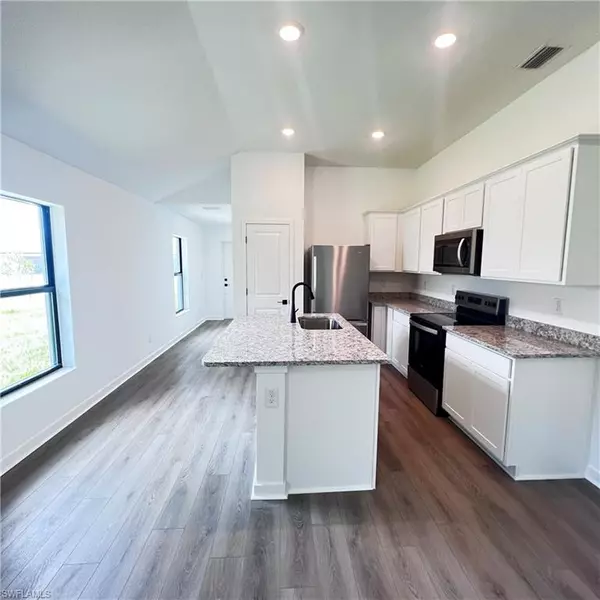 Immokalee, FL 34142,1329 Bush ST W