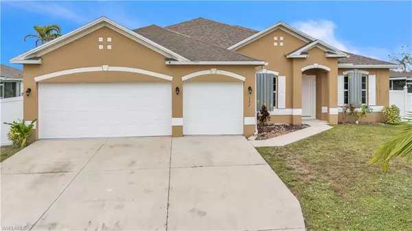 132 SW 10th PL, Cape Coral, FL 33991