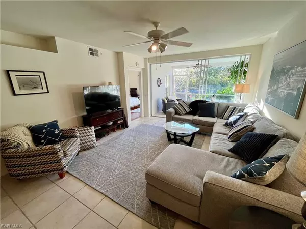 Naples, FL 34109,6813 Satinleaf RD S #103