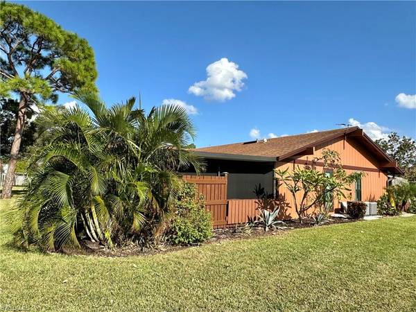 15427 Crystal Lake DR, North Fort Myers, FL 33917