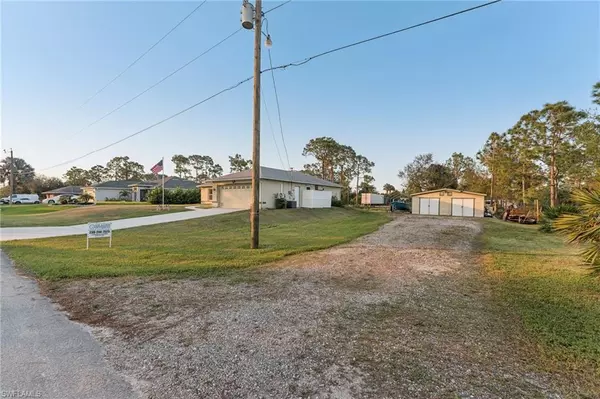 Lehigh Acres, FL 33971,3506 15th ST W