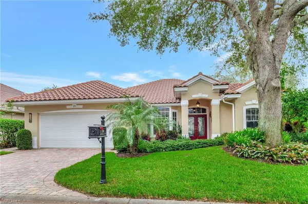 74 Erin WAY, Naples, FL 34119