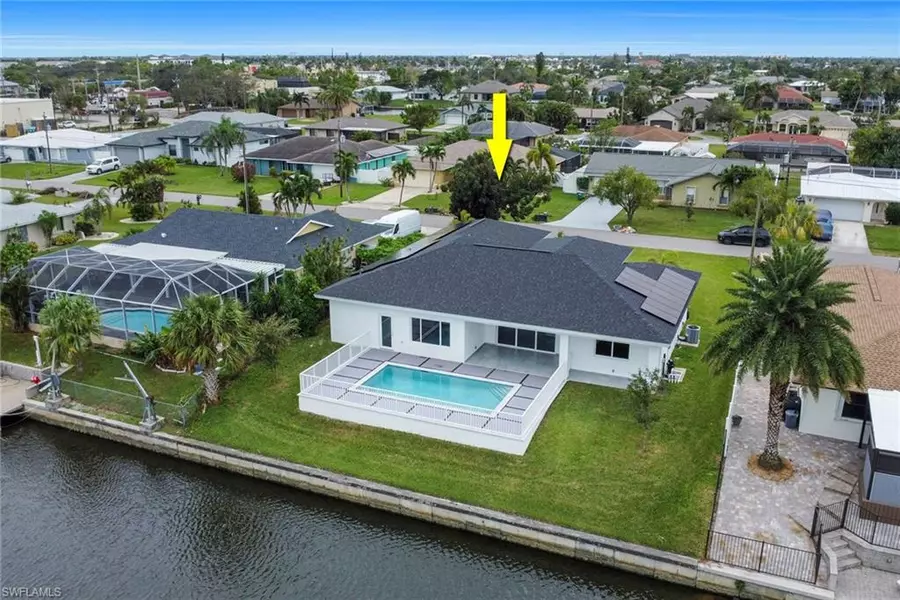 1457 SE 16th ST, Cape Coral, FL 33990