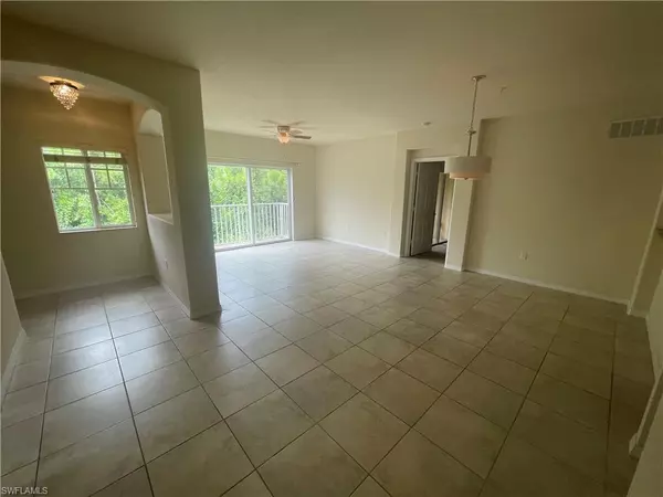 Fort Myers, FL 33966,13160 Bella Casa CIR #2110