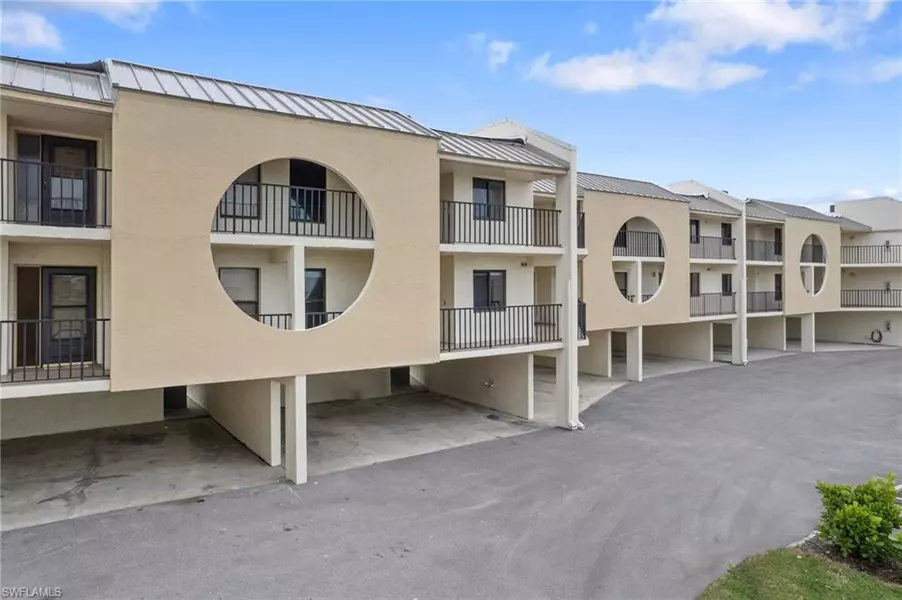 21470 Bay Village DR #147, Fort Myers Beach, FL 33931