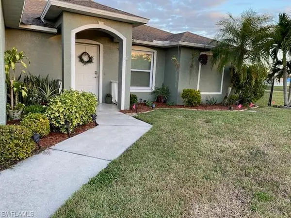 621 NW 17th PL, Cape Coral, FL 33993