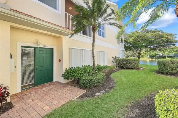 Naples, FL 34110,5645 Northboro DR #202