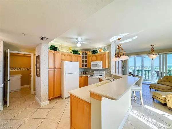 Fort Myers Beach, FL 33931,22724 Island Pines WAY #403