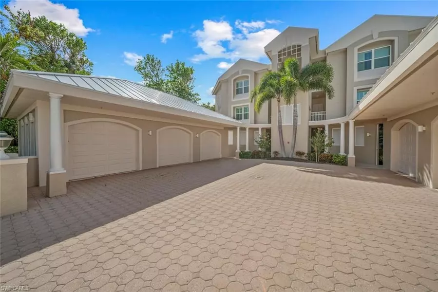 5669 Baltusrol CT #2A, Sanibel, FL 33957