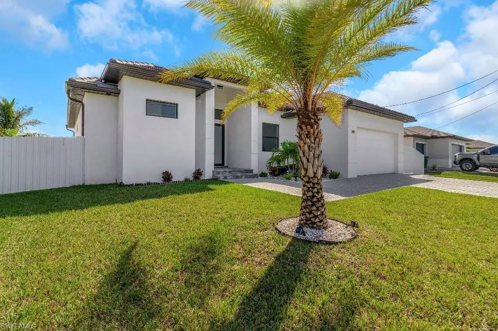 Cape Coral, FL 33991,329 SW 31st AVE