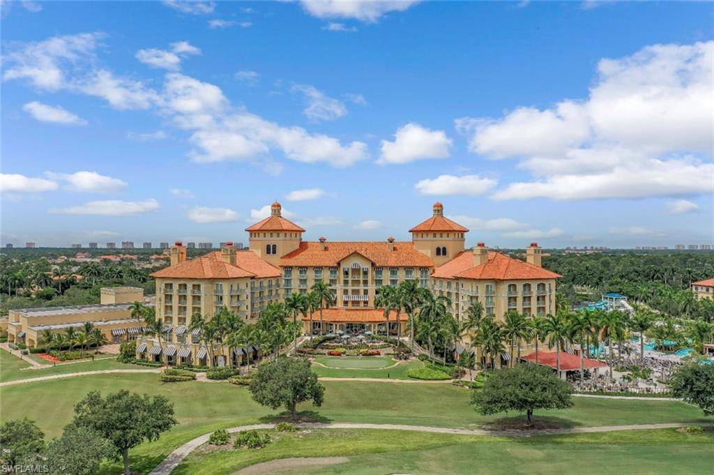 Naples, FL 34109,2826 Tiburon RD #101