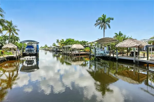Cape Coral, FL 33914,4935 SW 3rd AVE