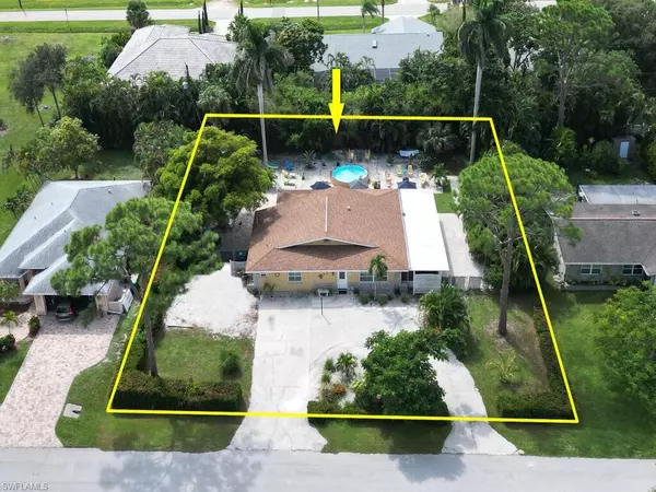 24 5th ST, Bonita Springs, FL 34134