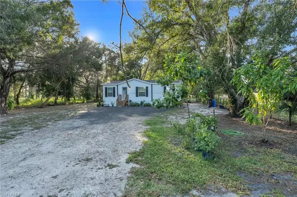 Labelle, FL 33935,1079 Summerall RD