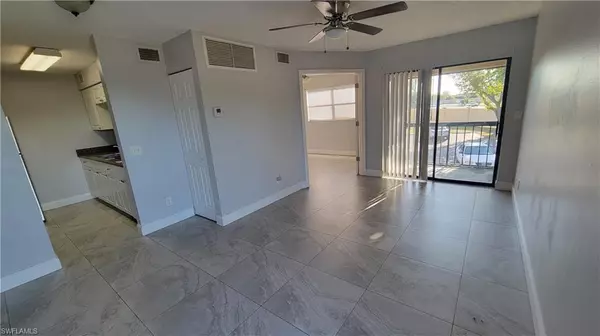 5325 Summerlin RD #2514, Fort Myers, FL 33919