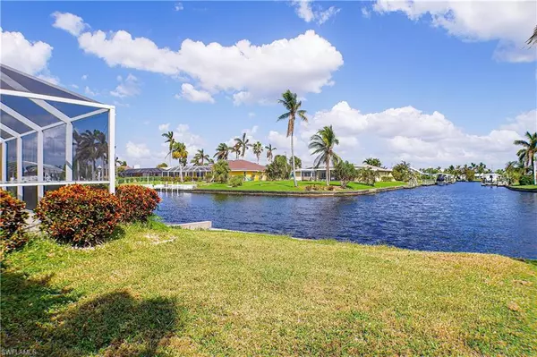 Cape Coral, FL 33904,5239 tiffany CT