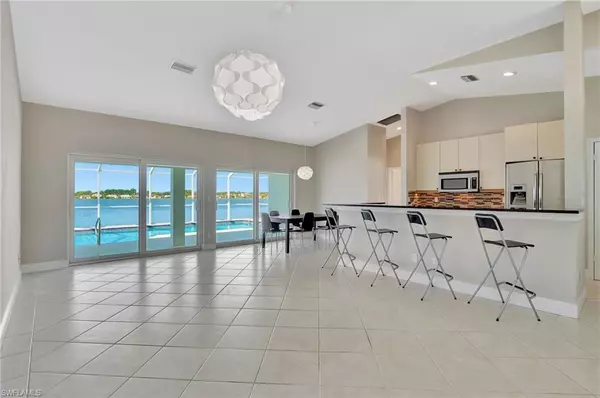 Naples, FL 34109,7415 Mill Pond CIR