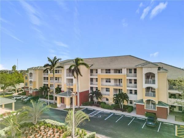 11001 Gulf Reflections DR #105, Fort Myers, FL 33908