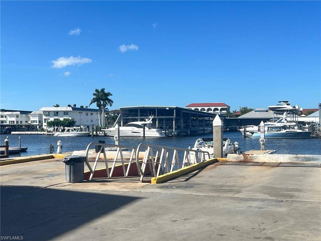 Naples, FL 34102,750 River Point DR