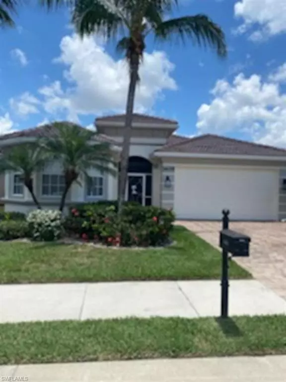 Naples, FL 34114,14075 Mirror CT