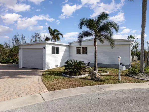 Fort Myers Beach, FL 33931,17941 Bryan CT