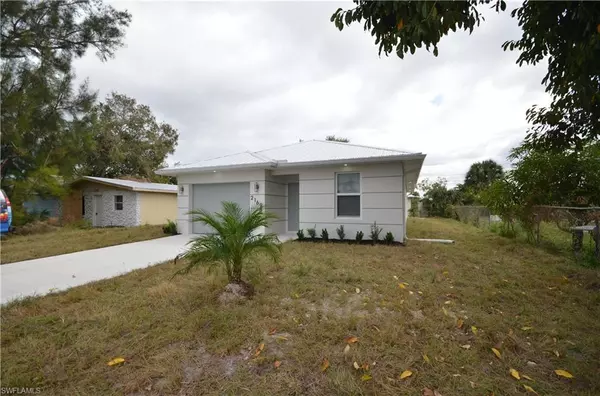 Fort Myers, FL 33916,2169 Davis CT