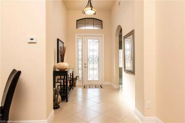 Bonita Springs, FL 34135,28472 San Amaro DR