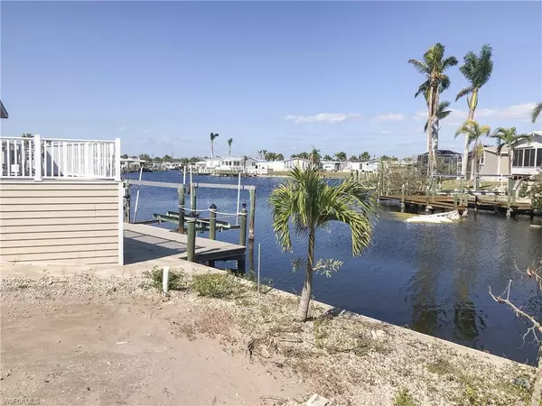 Fort Myers Beach, FL 33931,17721 Bryan CT