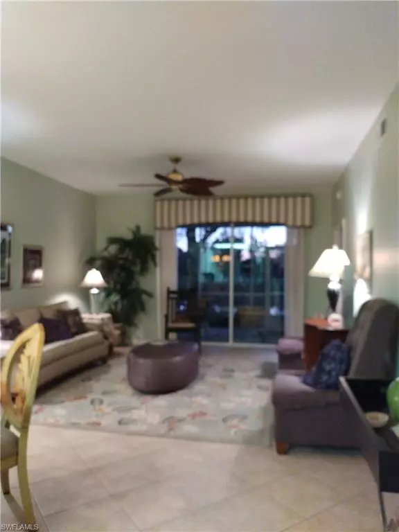 Naples, FL 34112,3850 Sawgrass WAY #2715